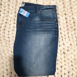 Torrid jeans NWT